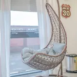 Chic And Cheerful Pad In Sheffield City